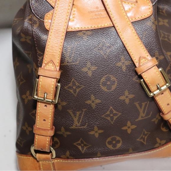 MM backpack 

The ever popular backpack - this one is in excellent - Picture 6 of 16